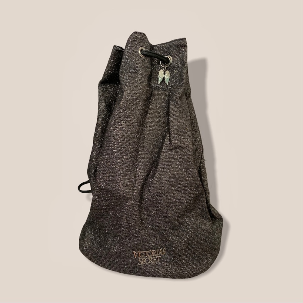 Victoria’s Secret Drawstring Bag - Black/Grey
